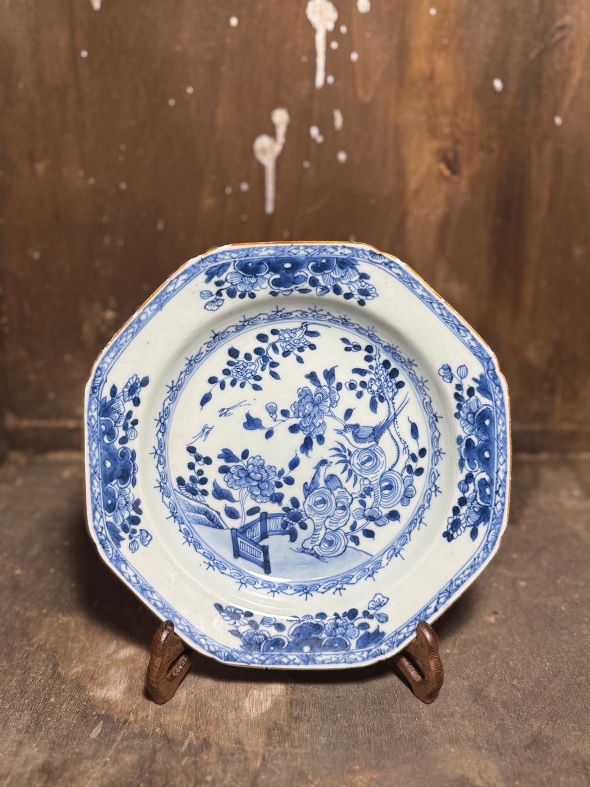 Coppia di Piatti Cinesi Periodo Qianlong (1736-1795)
